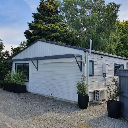 The Tin Hut Appartement Blenheim Buitenkant foto